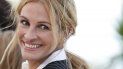 La actriz Julia Roberts sonríe para las cámaras en el Festival de Cine de Canes, donde presentó la película Money Monster, en 2016. La actriz Julia Roberts sonríe para las cámaras en el Festival de Cine de Canes, donde presentó la película Money Monster, en 2016.