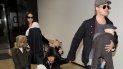Fuentes cercanas a Brad Pitt aseguran que el actor sí cumple con sus obligaciones. Fuentes cercanas a Brad Pitt aseguran que el actor sí cumple con sus obligaciones.