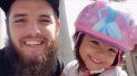 Jeffrey Hartley junto a su hija. Jeffrey Hartley junto a su hija.