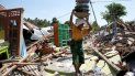El sismo se sintió en las islas vecinas de Bali y Sumbawa. No se activó ninguna alerta por tsunami. El sismo se sintió en las islas vecinas de Bali y Sumbawa. No se activó ninguna alerta por tsunami.
