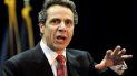 Andrew Cuomo acusa a Trump de ser ciego al dolor causado por la violencia de las armas de fuego. Andrew Cuomo acusa a Trump de ser ciego al dolor causado por la violencia de las armas de fuego.
