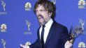 Peter Dinklage obtuvo el premio al Mejor Actor de Reparto por su papel de Tyrion Lannister en la misma serie. Peter Dinklage obtuvo el premio al Mejor Actor de Reparto por su papel de Tyrion Lannister en la misma serie.