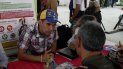 Migrantes venezolanos asisten el martes 18 de septiembre de 2018 a una feria de empleo en Medellín, Colombia. Migrantes venezolanos asisten el martes 18 de septiembre de 2018 a una feria de empleo en Medellín, Colombia.