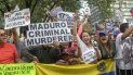 Decenas de venezolanos se manifiestan contra el presidente Nicolás Maduro el jueves 27 de septiembre de 2018, frente a la sede de las Naciones Unidas en Nueva York. Decenas de venezolanos se manifiestan contra el presidente Nicolás Maduro el jueves 27 de septiembre de 2018, frente a la sede de las Naciones Unidas en Nueva York.