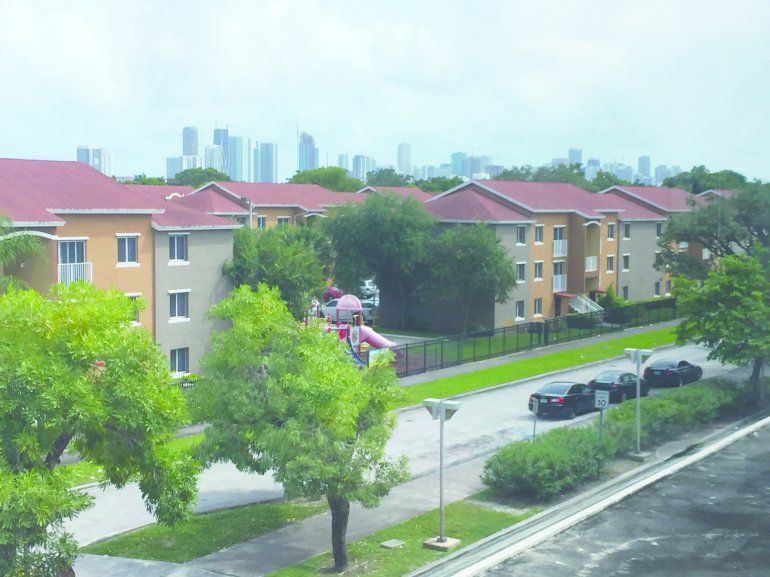 Barriada miamense de Allapattah mira hacia el futuro con optimismo