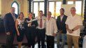 Funcionarios del turoperador estatal cubano Havanatur celebran el inicio de la venta de boletos de avión de American Airlines este 15 de octubre. Funcionarios del turoperador estatal cubano Havanatur celebran el inicio de la venta de boletos de avión de American Airlines este 15 de octubre.