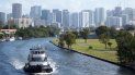 Miami figura entre las 10 áreas metrolpolitanas más importantes del país. Miami figura entre las 10 áreas metrolpolitanas más importantes del país.