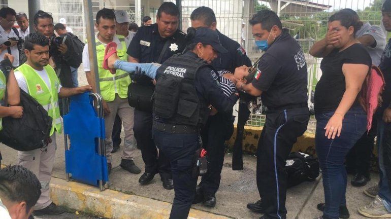 Autoridades mexicanas brindan atención a mujeres, niñas, niños y adolescentes, así como a adultos mayores.