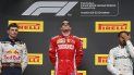 El holandés Max Verstappen (Red Bull) y el líder del campeonato, el británico Lewis Hamilton (Mercedes), completaron el podio. El holandés Max Verstappen (Red Bull) y el líder del campeonato, el británico Lewis Hamilton (Mercedes), completaron el podio.