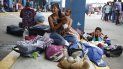 Miles de ciudadanos venezolanos hacen cola en el Centro Binacional de Atención en Frontera (Cebaf) para poder sellar su ingreso al Perú. Miles de ciudadanos venezolanos hacen cola en el Centro Binacional de Atención en Frontera (Cebaf) para poder sellar su ingreso al Perú.