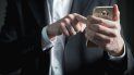 Entre las características que Messenger planea introducir en un futuro cercano también se encuentran gradientes de color y una interfaz rediseñada para el teléfono, así como correcciones de errores y mejoras de rendimiento. Entre las características que Messenger planea introducir en un futuro cercano también se encuentran gradientes de color y una interfaz rediseñada para el teléfono, así como correcciones de errores y mejoras de rendimiento.