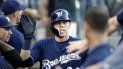 Yelich, quien fue campeón bate en el viejo circuito con un promedio de .326, sacudió 36 cuadrangulares y remolcó 110 carreras, obtuvo 29 de los 30 votos posibles para el primer lugar. Yelich, quien fue campeón bate en el viejo circuito con un promedio de .326, sacudió 36 cuadrangulares y remolcó 110 carreras, obtuvo 29 de los 30 votos posibles para el primer lugar.