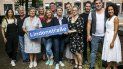 La telenovela se emite semanalmente desde el 8 de diciembre de 1985. Es junto con la serie policíaca de culto Tatort, que se emite desde 1970, todo un emblema en la televisión alemana. La telenovela se emite semanalmente desde el 8 de diciembre de 1985. Es junto con la serie policíaca de culto Tatort, que se emite desde 1970, todo un emblema en la televisión alemana.