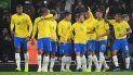 Neymar, constantemente aplaudido y requerido por la grada, remató desde el punto de penalti y Brasil, en un duelo entre enemigos, con careta de amistoso, decantó la victoria para la Verdeamarela. Neymar, constantemente aplaudido y requerido por la grada, remató desde el punto de penalti y Brasil, en un duelo entre enemigos, con careta de amistoso, decantó la victoria para la Verdeamarela.