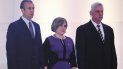 La primera dama de Cuba, Lis Cuesta Peraza, flanqueada por el vicepresidente de Venezuela, Tareck El Aissami y Miguel Díaz-Canel. La primera dama de Cuba, Lis Cuesta Peraza, flanqueada por el vicepresidente de Venezuela, Tareck El Aissami y Miguel Díaz-Canel.