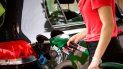 Los viajeros en este Día de Acción de Gracias -22 de noviembre- podrán tener la gasolina más barata del año. Los viajeros en este Día de Acción de Gracias -22 de noviembre- podrán tener la gasolina más barata del año.