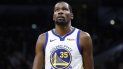 Durant perdió el control en medio del mal momento por el que pasa el actual campeón de la NBA. Durant perdió el control en medio del mal momento por el que pasa el actual campeón de la NBA.