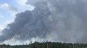 Fotografía de archivo de un incendio en los Everglades de Florida que no supone amenaza para zonas pobladas. Fotografía de archivo de un incendio en los Everglades de Florida que no supone amenaza para zonas pobladas.