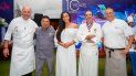 Chef Michel Mustiere, director culinario del Grupo Velas, chef Iwao Komiyana y Devi Brown, junto al chef Fabrice Prochasson y chef Antonio La Mónica. Chef Michel Mustiere, director culinario del Grupo Velas, chef Iwao Komiyana y Devi Brown, junto al chef Fabrice Prochasson y chef Antonio La Mónica.