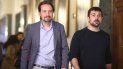 Pablo Iglesias y Ramón Espinar en el Senado. El PP espera este jueves por la mañana a Pablo Iglesias en la Comisión del Senado que investiga la financiación de los partidos políticos, para que explique las cuentas del partido que dirige, Podemos. Pablo Iglesias y Ramón Espinar en el Senado. El PP espera este jueves por la mañana a Pablo Iglesias en la Comisión del Senado que investiga la financiación de los partidos políticos, para que explique las cuentas del partido que dirige, Podemos.