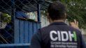 Un miembro de la Comisión Interamericana de Derechos Humanos (CIDH) es visto en las afueras de un centro penitenciario en Nicaragua. Un miembro de la Comisión Interamericana de Derechos Humanos (CIDH) es visto en las afueras de un centro penitenciario en Nicaragua.