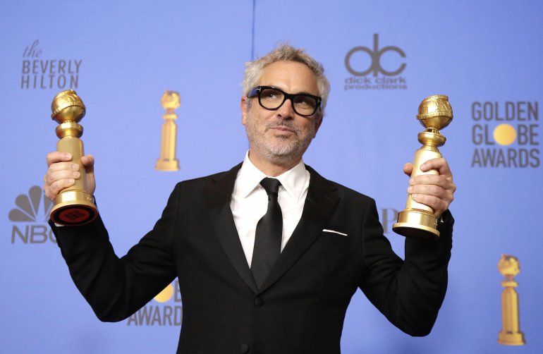 El realizador mexicano Alfonso Cuar&oacute;n fue merecedor de dos Golden Globe: mejor direcci&oacute;n y mejor pel&iacute;cula extranjera (por su cinta "Roma"). 