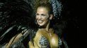 La artista, madre de tres hijos, luce a sus 52 años, una figura envidiable. La artista, madre de tres hijos, luce a sus 52 años, una figura envidiable.