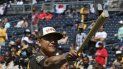El último triple coronado ofensivo de la MLB, logro que alcanzara en 2012, está en su quinto año de un contrato de 292 millones de dólares que firmó en 2013 con los bengalíes. El último triple coronado ofensivo de la MLB, logro que alcanzara en 2012, está en su quinto año de un contrato de 292 millones de dólares que firmó en 2013 con los bengalíes.