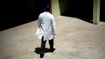 El médico cubano Yennier Escobar, uno de los desertores tras la retirada de Cuba del programa Más Médicos en Brasil.