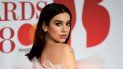 Dua Lipa, quien en 2018 ya actuó en la gala con su reconocido New Rules, podría llevarse los galardones a mejor single británico y mejor vídeo británico. En ambas compite con su canción IDGAF. Dua Lipa, quien en 2018 ya actuó en la gala con su reconocido New Rules, podría llevarse los galardones a mejor single británico y mejor vídeo británico. En ambas compite con su canción IDGAF.