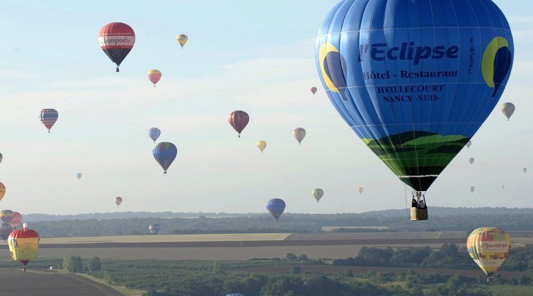 Desde este viernes y hasta el domingo 03 de marzo, de 5:00 a 9:00 pm, se realizar&aacute; en la ciudad de Homestead el Miami Balloon Glow, un espect&aacute;culo de brillo y color con globos de aire caliente.<br> <br> 
