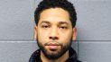 Smollett regresó a la corte criminal para una breve audiencia donde se le leyeron los 16 cargos presentados por un gran jurado la semana pasada. Smollett regresó a la corte criminal para una breve audiencia donde se le leyeron los 16 cargos presentados por un gran jurado la semana pasada.