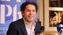 En una rueda de prensa hoy en un hotel de la capital japonesa, Dudamel dijo que, tristemente, no ha estado en su país desde hace dos años y medio. En una rueda de prensa hoy en un hotel de la capital japonesa, Dudamel dijo que, tristemente, no ha estado en su país desde hace dos años y medio.