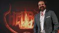 Harbour asume el papel del demonio rojo en la nueva versión de Hellboy, una recuperación con nuevas aventuras del personaje que llevó al cine Guillermo del Toro. Harbour asume el papel del demonio rojo en la nueva versión de Hellboy, una recuperación con nuevas aventuras del personaje que llevó al cine Guillermo del Toro.
