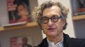 Esto no es ni cine ni arquitectura, dijo Wenders de 73 años. Uno se pasea por la película, explicó el cineasta en un video del Grand Palais. Esto no es ni cine ni arquitectura, dijo Wenders de 73 años. Uno se pasea por la película, explicó el cineasta en un video del Grand Palais.