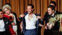 El cantante Marc Anthony baila con los miembros del Hasty Pudding Institute tras recibir el premio Order of the Golden Sphinx, que reparte el Hasty Pudding Institute of 1770 de la Universidad de Harvard. El cantante Marc Anthony baila con los miembros del Hasty Pudding Institute tras recibir el premio Order of the Golden Sphinx, que reparte el Hasty Pudding Institute of 1770 de la Universidad de Harvard.