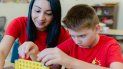 El centro provee educación y atención, incluyendo terapia, a quienes sufren autismo y residen en Miami-Dade y Broward. El centro provee educación y atención, incluyendo terapia, a quienes sufren autismo y residen en Miami-Dade y Broward.