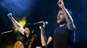 Desde su formación y hasta su más reciente álbum, el dúo de los hermanos Muñoz ha consolidado un auténtico fenómeno. Desde su formación y hasta su más reciente álbum, el dúo de los hermanos Muñoz ha consolidado un auténtico fenómeno.