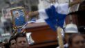 Vista de un retrato del preso político del régimen nicaragüense, Eddy Montes, durante la misa previa a su entierro, en Matagalpa, Nicaragua, el 19 de mayo de 2019. Vista de un retrato del preso político del régimen nicaragüense, Eddy Montes, durante la misa previa a su entierro, en Matagalpa, Nicaragua, el 19 de mayo de 2019.