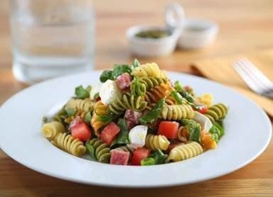 <b><a href="https://www.barilla.com/en-us/recipes/blue-box/barilla-tri-color-rotini-summer-pasta-salad" target="_blank" data-saferedirecturl="https://www.google.com/url?q=https://www.barilla.com/en-us/recipes/blue-box/barilla-tri-color-rotini-summer-pasta-salad&source=gmail&ust=1558881737603000&usg=AFQjCNFjs18CdvkeOpUHz8Bygv6ykoGNuw">Ensalada de pasta de verano con Barilla Tri-Color Rotini</a> </b>