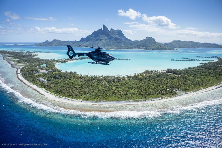 En Bora Bora se alza el volc&aacute;n Otenanu.