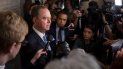 El líder del Comité de Inteligencia de la Cámara de los Representantes estadounidense, el demócrata Adam Schiff, ofrece declaraciones a los medios antes de una reunión en el Capitolio (Estados Unidos). El líder del Comité de Inteligencia de la Cámara de los Representantes estadounidense, el demócrata Adam Schiff, ofrece declaraciones a los medios antes de una reunión en el Capitolio (Estados Unidos).