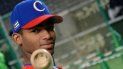 El jardinero Yoelkis Céspedes desertó de la selección nacional cubana de béisbol este 25 de junio de 2019 en Nueva Jersey, EEUU. El jardinero Yoelkis Céspedes desertó de la selección nacional cubana de béisbol este 25 de junio de 2019 en Nueva Jersey, EEUU.