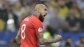 Lo que pasó entre Perú y Colombia son cosas del fútbol, opinó el volante chileno Arturo Vidal el lunes. No les tenemos nada de rabia. Este partido es diferente, es para pasar a una final. Lo que pasó entre Perú y Colombia son cosas del fútbol, opinó el volante chileno Arturo Vidal el lunes. No les tenemos nada de rabia. Este partido es diferente, es para pasar a una final.