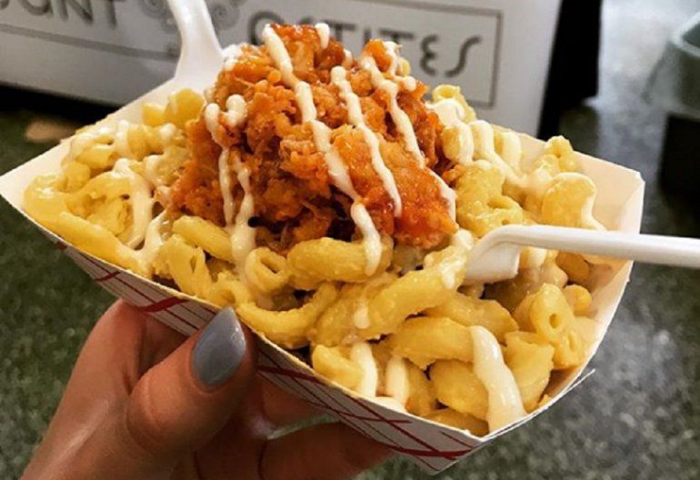 Se podr&aacute; degustar cervezas artesanales mac and cheese (macarrones con queso)  y muchos platos veganos. 
