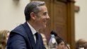 David Marcus, director general del servicio de cartera digital Calibra de Facebook, sonríe mientras comparece ante la Comisión de Servicios Financieros de la Cámara de Representantes en el Capitolio, el miércoles 17 de julio de 2019 en Washington. David Marcus, director general del servicio de cartera digital Calibra de Facebook, sonríe mientras comparece ante la Comisión de Servicios Financieros de la Cámara de Representantes en el Capitolio, el miércoles 17 de julio de 2019 en Washington.