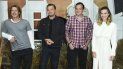 Brad Pitt, de izquierda a derecha, Leonardo DiCaprio, Quentin Tarantino y Margot Robbie en una sesión de retratos de Once Upon a Time in Hollywood en el Hotel Four Seasons en Los Angeles. Brad Pitt, de izquierda a derecha, Leonardo DiCaprio, Quentin Tarantino y Margot Robbie en una sesión de retratos de Once Upon a Time in Hollywood en el Hotel Four Seasons en Los Angeles.