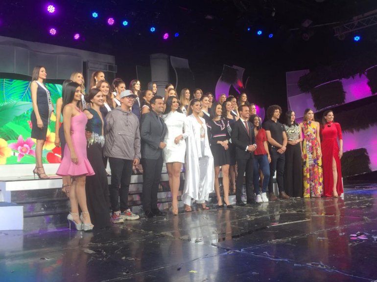 Al final, participantes y talento que tomarÃ¡ parte activa en el show de la elecciÃ³n del Miss Venezuela 2019.