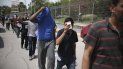 Migrantes regresan a México por el puente Puerta México que cruza el Río Bravo, en Matamoros, México, desde la localidad fronteriza de Brownsville, Texas. Migrantes regresan a México por el puente Puerta México que cruza el Río Bravo, en Matamoros, México, desde la localidad fronteriza de Brownsville, Texas.