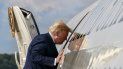 El presidente Donald Trump aborda el avión presidencial en la Base Aérea Andrews en Maryland. El presidente Donald Trump aborda el avión presidencial en la Base Aérea Andrews en Maryland.